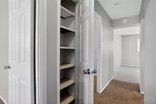 10828 Glen Garry Rd, Saint Louis, MO 63137 - Photo 25