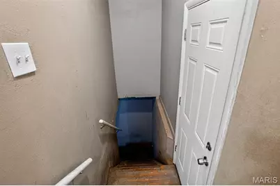 10828 Glen Garry Road, Saint Louis, MO 63137 - Photo 27