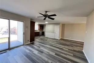 2010 Cordoba Dr, Florissant, MO 63033 - Photo 11