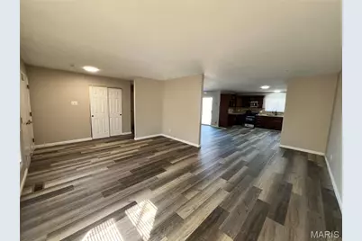 2010 Cordoba Drive, Florissant, MO 63033 - Photo 9