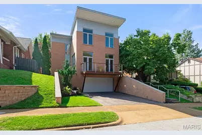 7526 Washington Avenue, University City, MO 63130 - Photo 1