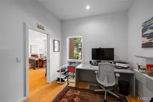 7526 Washington Ave, University City, MO 63130 - Photo 13