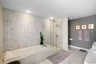 7526 Washington Ave, University City, MO 63130 - Photo 17