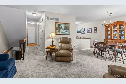 951 Riverwood Place Drive, Florissant, MO 63031 - Photo 7