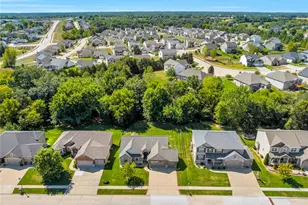 223 Victoria Park Ave, Wentzville, MO 63385 - Photo 45