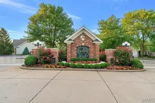 9 Picardy Hill Dr, Chesterfield, MO 63017 - Photo 45