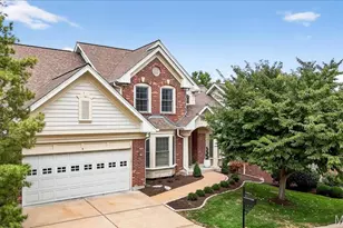 9 Picardy Hill Dr, Chesterfield, MO 63017 - Photo 1