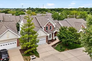 9 Picardy Hill Dr, Chesterfield, MO 63017 - Photo 49