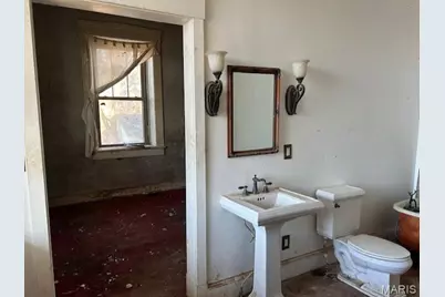 5001 S Point Road, Washington, MO 63090 - Photo 13