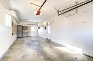 11954 Glenoak Dr, Maryland Heights, MO 63043 - Photo 15