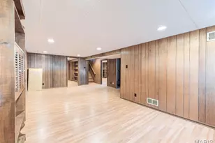 11954 Glenoak Dr, Maryland Heights, MO 63043 - Photo 19