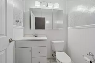 13721 La Conte Ct, Saint Louis, MO 63128 - Photo 15