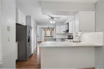 13721 La Conte Court, Saint Louis, MO 63128 - Photo 11