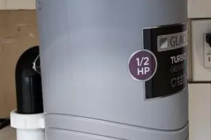 8419 Falmouth Dr, Saint Louis, MO 63121 - Photo 11