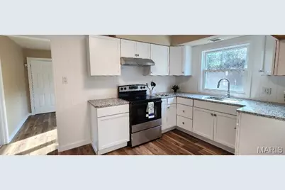 8419 Falmouth Drive, Saint Louis, MO 63121 - Photo 7