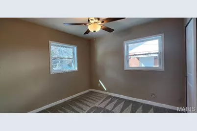 8419 Falmouth Drive, Saint Louis, MO 63121 - Photo 17