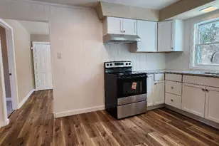 8419 Falmouth Dr, Saint Louis, MO 63121 - Photo 7