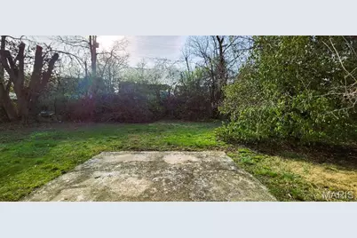 8419 Falmouth Drive, Saint Louis, MO 63121 - Photo 25