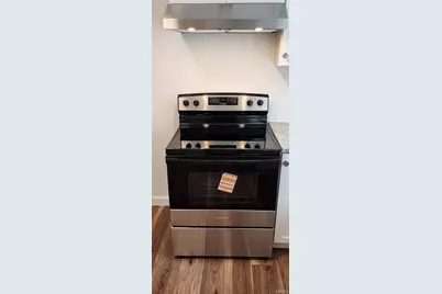 8419 Falmouth Drive, Saint Louis, MO 63121 - Photo 11