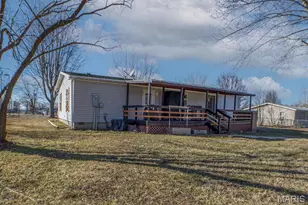 2140 Foxwood Ct, Lebanon, MO 65536 - Photo 3