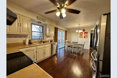 217 Greenbrier Drive, Cape Girardeau, MO 63701 - Photo 5