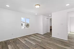 110 Madison Rene Ave, Moscow Mills, MO 63362 - Photo 13