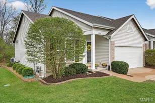 1200 Hunters Chase Dr, Eureka, MO 63025 - Photo 3