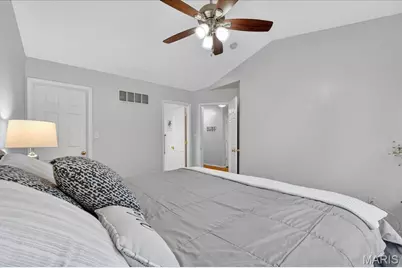 1200 Hunters Chase Drive, Eureka, MO 63025 - Photo 17