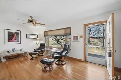 838 Middleboro Drive, Saint Louis, MO 63125 - Photo 5