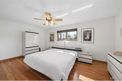 838 Middleboro Drive, Saint Louis, MO 63125 - Photo 15