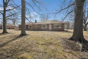 838 Middleboro Dr, Saint Louis, MO 63125 - Photo 25