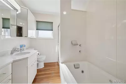 838 Middleboro Drive, Saint Louis, MO 63125 - Photo 13