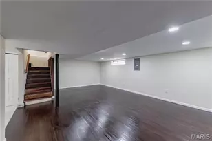 2686 Creve Coeur Mill Rd, Maryland Heights, MO 63043 - Photo 21