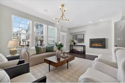 1087 E Linden Avenue, Saint Louis, MO 63117 - Photo 5