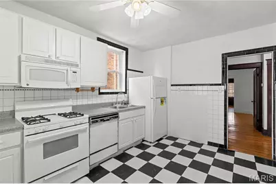 4936 Berthold Avenue, Saint Louis, MO 63110 - Photo 13