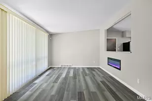 9614 Winkler Dr, Saint Louis, MO 63136 - Photo 3