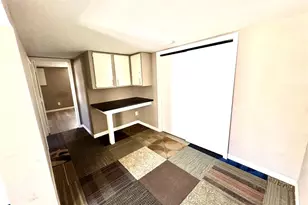 1805 Uceyle Ave, Overland, MO 63114 - Photo 9