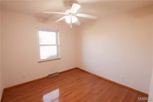 576 Landon Rd, Bourbon, MO 65441 - Photo 11