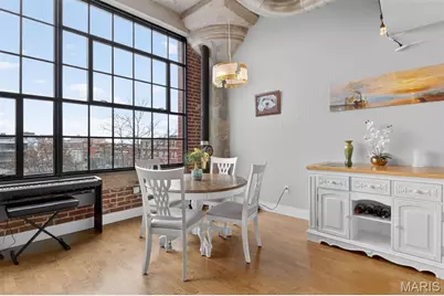 4100 Forest Park Avenue #307, Saint Louis, MO 63108 - Photo 9