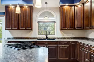 513 Scottsdale Rd, Kirkwood, MO 63122 - Photo 15