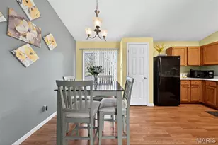 681 Ballantrae Dr, Wentzville, MO 63385 - Photo 7