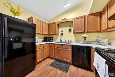 681 Ballantrae Drive, Wentzville, MO 63385 - Photo 13