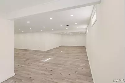 2855 Devonshire Drive, Florissant, MO 63033 - Photo 17