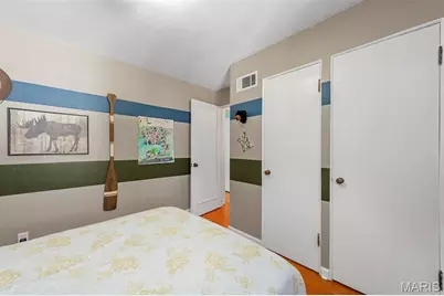 1001 Barberry Lane, Kirkwood, MO 63122 - Photo 37