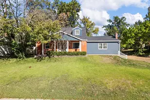 1001 Barberry Ln, Kirkwood, MO 63122 - Photo 5