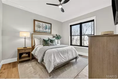 17435 Wild Horse Creek Road, Chesterfield, MO 63005 - Photo 37