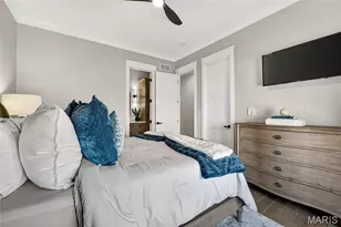 17435 Wild Horse Creek Rd, Chesterfield, MO 63005 - Photo 35