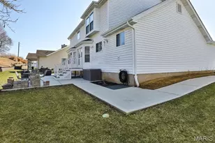 548 Crown Passage Dr, Saint Charles, MO 63303 - Photo 33