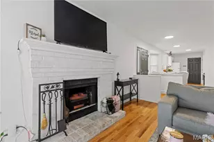 12075 Autumn Lakes Dr, Maryland Heights, MO 63043 - Photo 7