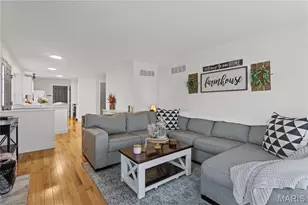 12075 Autumn Lakes Dr, Maryland Heights, MO 63043 - Photo 5